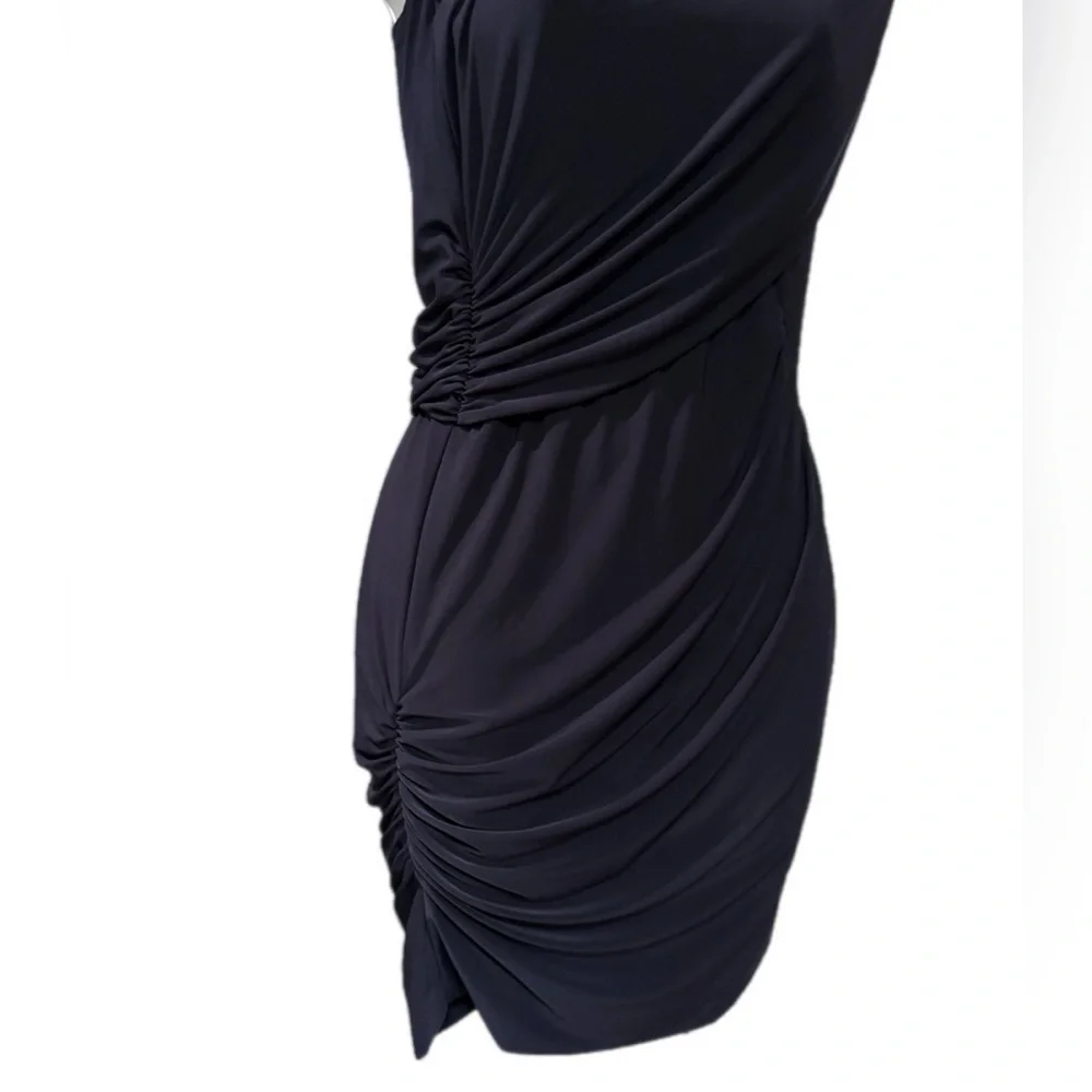 Elegant Navy Blue One-Shoulder‎ Dress